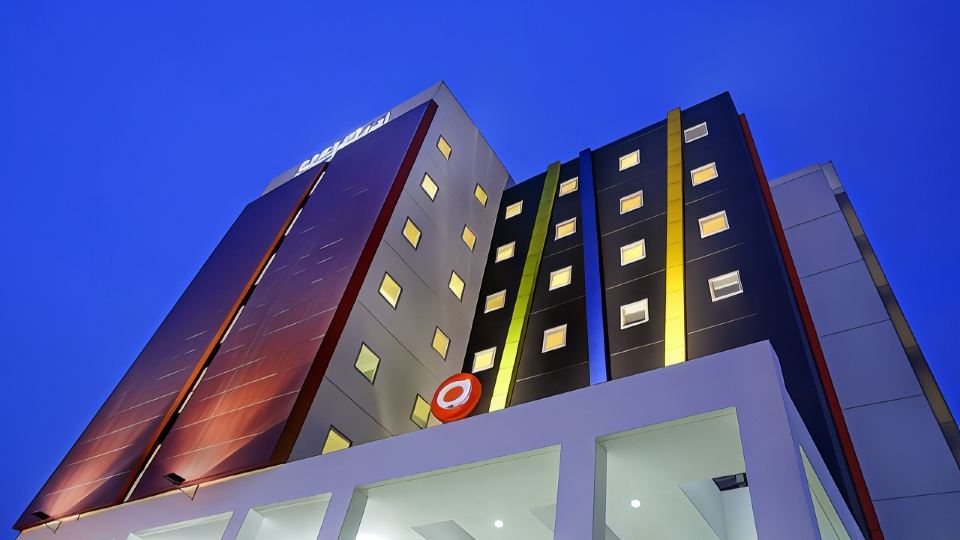 Amaris Hotel Bekasi Barat