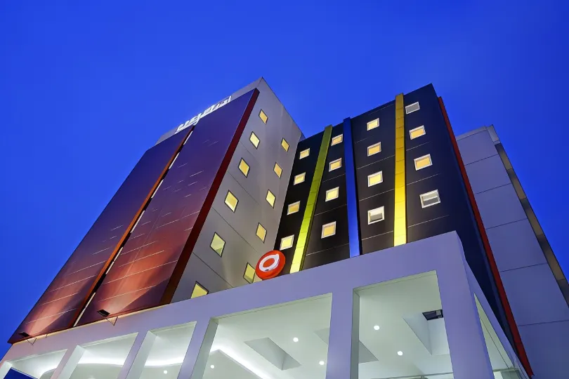 โรงแรมอมาริส เบอกาซี บารัต