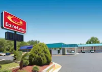 Econo Lodge Hotels near Glen Haven Baptist Church