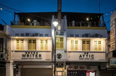 Attic Hotel