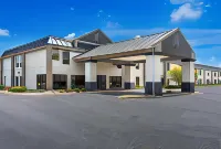 MainStay Suites Bourbonnais - Kankakee Hotels near LensCrafters