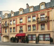 Hotel le Pelican Hotels in Montherme