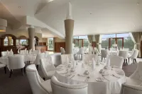 Crowne Plaza Belfast Hotels in Lisburn