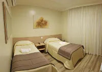 Sky Serra Hotel