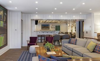 Holiday Inn Bloomington W MSP Airport Area