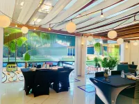 Hotel Mango Airport Hotels in Rio Segundo