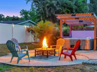 The Family Escape Hot Tub & BBQ Near Irb Hotels near Sky Zone Trampoline Park