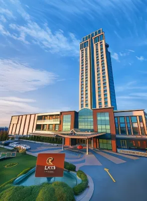 Kaya İstanbul Fair & Convention Hotels near ElbisHome Anpa Gross Mega Avm