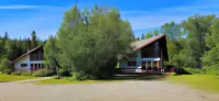 Wawa Northern Lights Motel and Chalets Hotels in Wawa