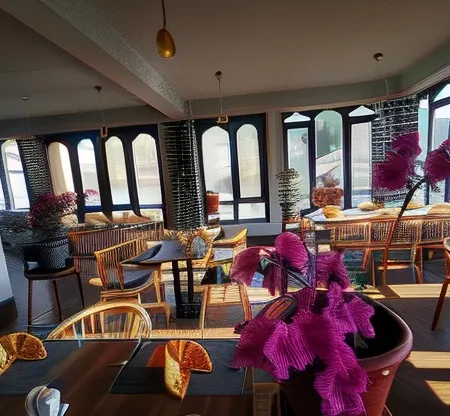 Ludrong Hotel
