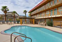 Quality Inn - Needles - Kylpyammeita