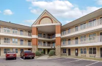 Extended Stay America Select Suites - Fayetteville - Owen Dr Hotels near Champs Sports