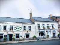The Queens Head Hotel, Self Check-IN - Family