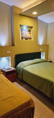 Hotel Lento Hotel dekat Rebus Escape Room Aversa