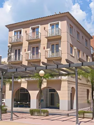 Hotel Plaça Hotels in San Feliu de Guixols