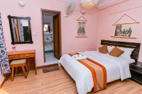 Cloud 9 Garden Hotels in Gokarneshwor