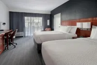 Courtyard Silver Spring North/White Oak Отели в г. Калвертон