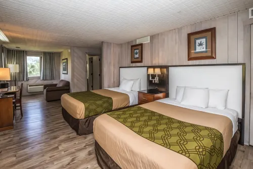 Fabulous Chalet Inn - Jacuzzi