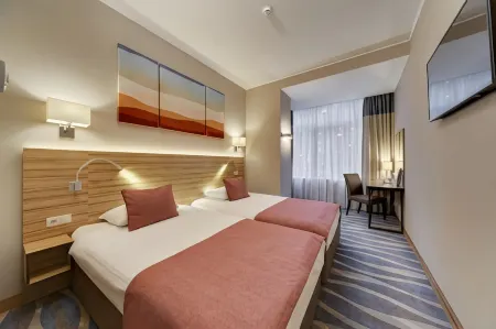 Repino Cronwell Park Hotel & Spa
