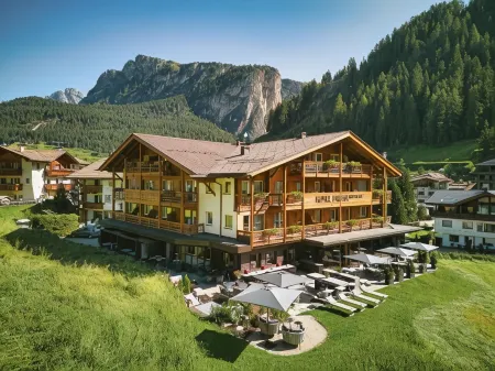 Freina Mountain Lifestyle Hotel