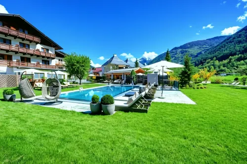 Hotel Riederhof- Urlaub Mit Wau! Hotels in Serfaus