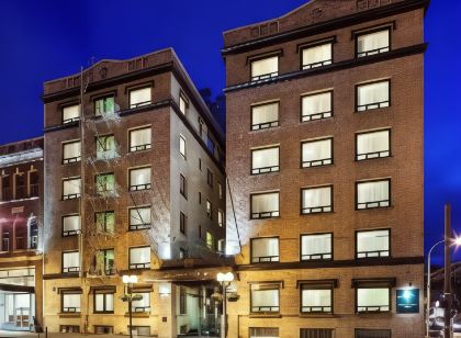 The Mark Spencer Hotel