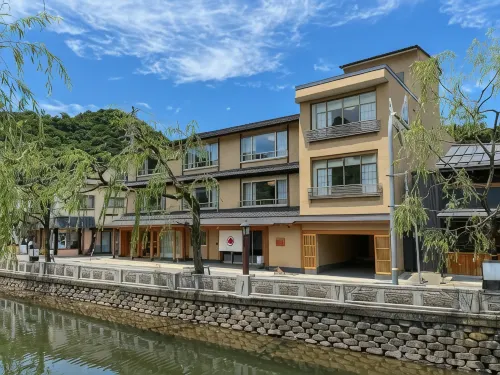 Akaishiya Hotels in Toyooka