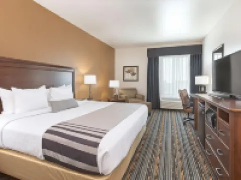 Best Western Plus Lincoln Inn  Suites Hotels in Lincoln