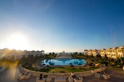 Royal Tulip Taj Sultan فنادق في 