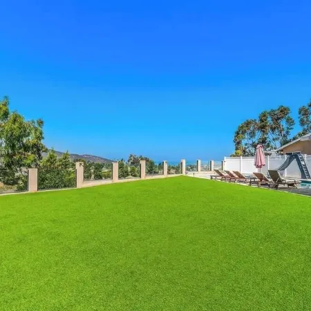 Fletcher Hills luxury, Sunset View, 4 BR, Saltwater Pool and Spa