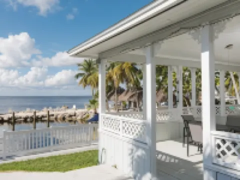 Amoray Dive Resort Hotels in Key Largo