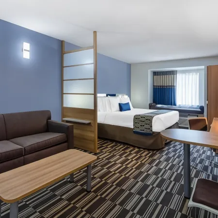 Microtel Inn & Suites by Wyndham Burlington