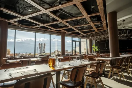 Lake Hill Karkonosze Resort & Spa Отели в г. Подгужин