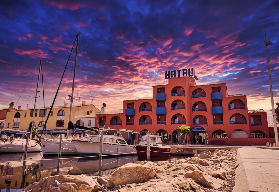 hotel overview picture