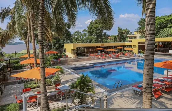 剛果河酒店 - 布拉森酒店