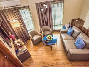Hotel la Falaise Bonapriso