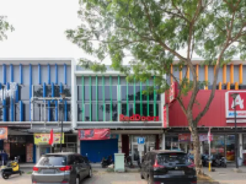 RedDoorz @ Garden Boulevard Citra Raya Tangerang Hotels in Panongan
