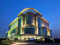 Radisson Blu Kaushambi Delhi NCR Hotels near Raj Ghat