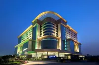 Radisson Blu Kaushambi Delhi NCR Hotels near GURUDEV LIBRARY RDC