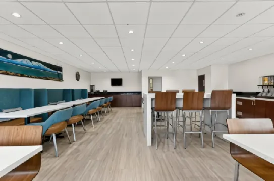 Clarion Suites Anchorage Downtown