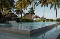 The Loop Beach Resort- Adults Only - Beach
