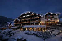 Hôtel Alpina & Spa - Restaurant Oxalis Hotels in Avoriaz