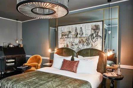 Sir Savigny Hotel, Part of Sircle Collection