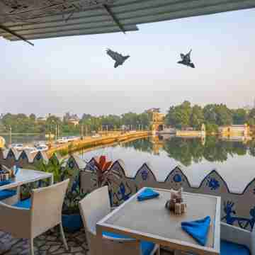 Keekoo Udaipur Dining/Meeting Rooms