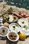Melpo Antia Hotel & Suites
