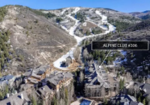 3 Bedroom Condo Just Steps From Arrowhead Lift