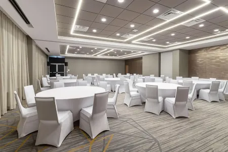 Wyndham Garden Orlando Airport