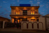 Fabexpress Awadh Inn Hotels in Manjha Kala