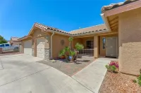 Family fun home with heated pool near Heritage park, Hoover Dam, Boulder City Hotels in der Nähe von Nevada State College