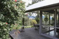Elfin Hill Vineyard Accommodation Hôtels à : Millfield